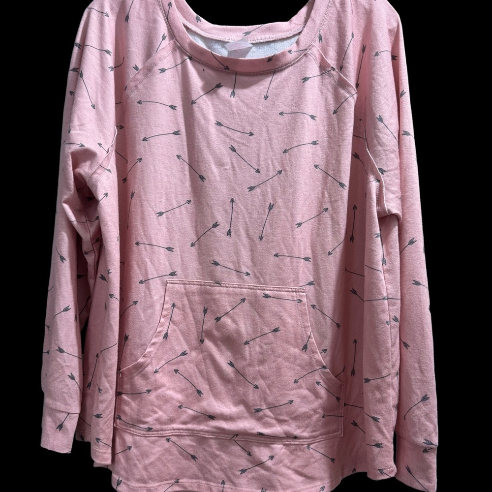 No Boundaries Pink Arrow Pattern Top